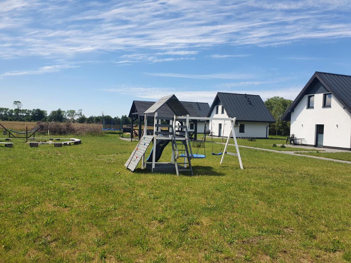 Lipowa 9a Ferienhaus Nowecin